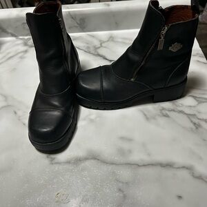 Harley Davidson black leather women's chelsea boots size 8.5
